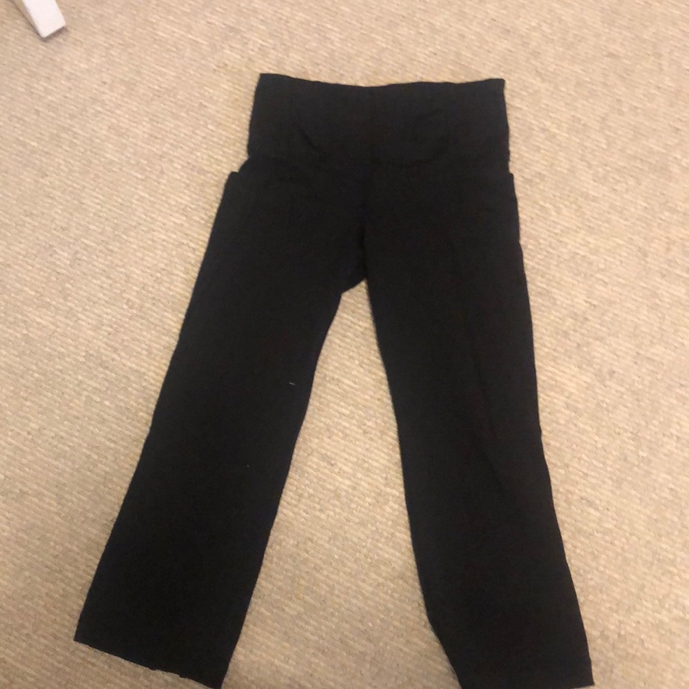 Lululemon black Pedal pushers